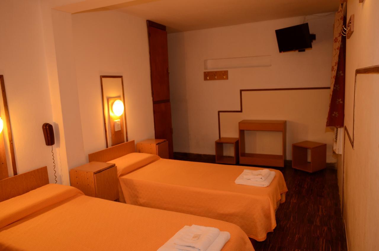 Hotel Residencial Don Marcos Paraná Esterno foto