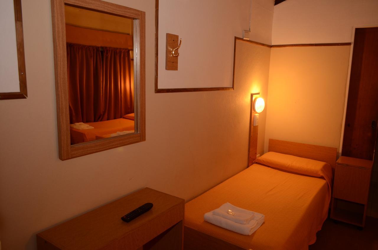 Hotel Residencial Don Marcos Paraná Esterno foto